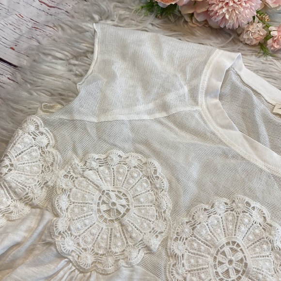 Anthro Meadow Rue Mesh Medallion White Swing Tee sz M - Picture 3 of 8